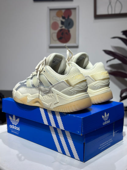 Adidas Adi2000