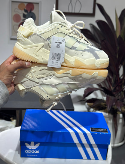 Adidas Adi2000