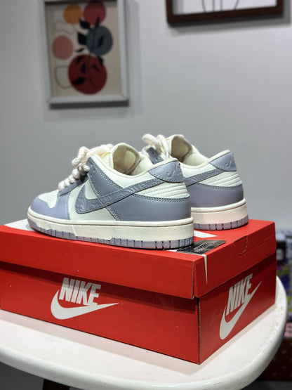 Nike Sb Dunk Low Nite NeedLe Work