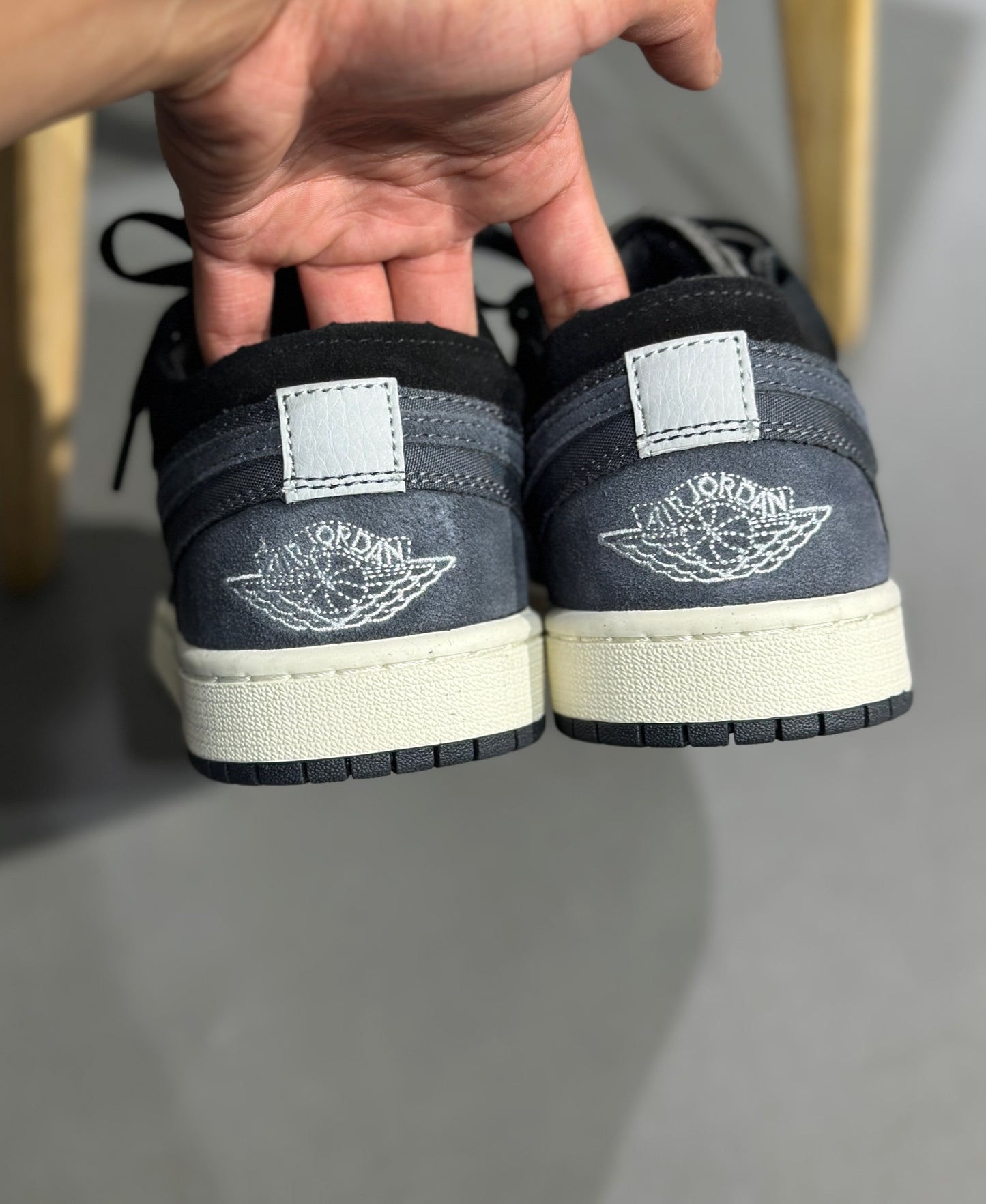 Air Jordan 1 Low SE Craft