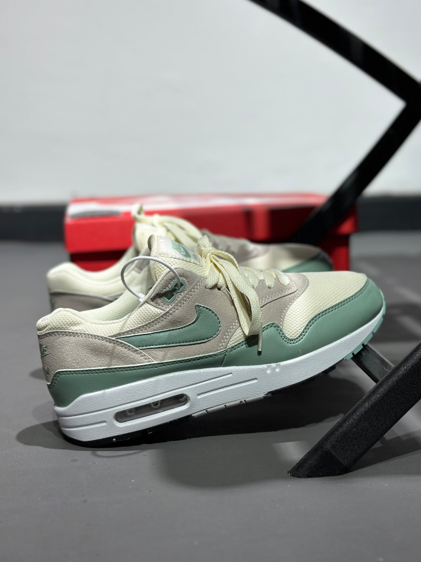 Nike Air Max 1 White Mica Green