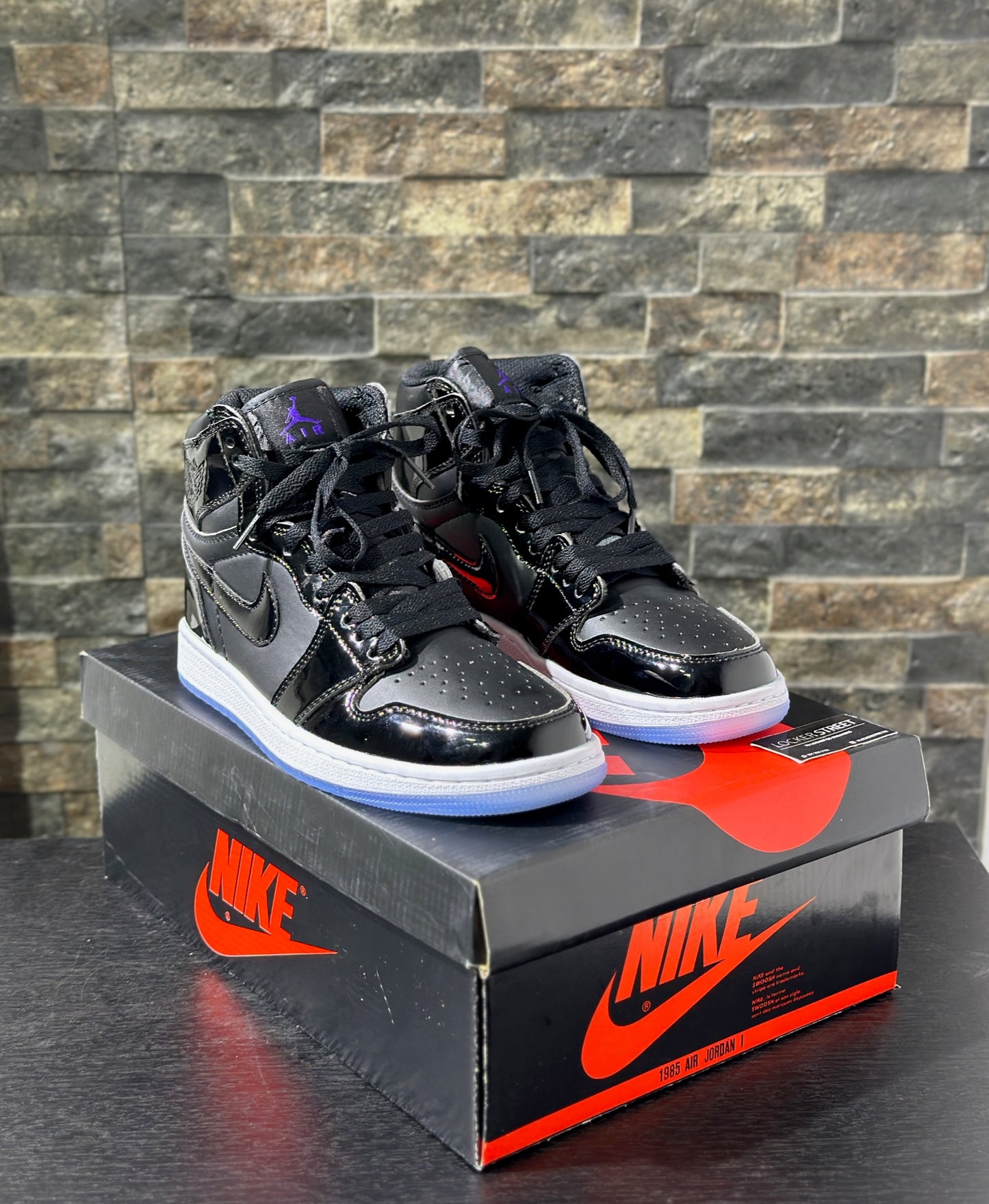 Air Jordan 1 Mid Hombre SE Space Jam