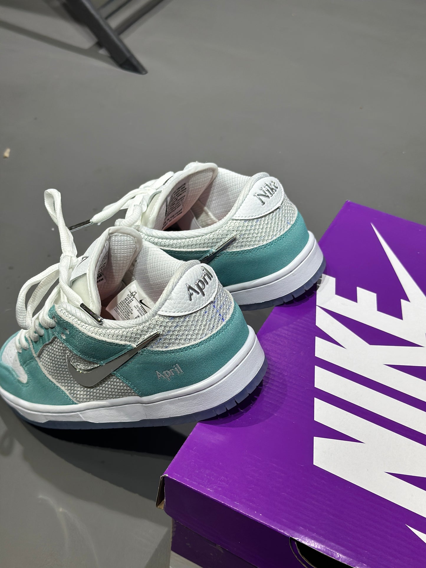 Nike SB Dunk Low x April