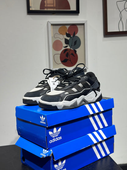 Adidas ADI2000