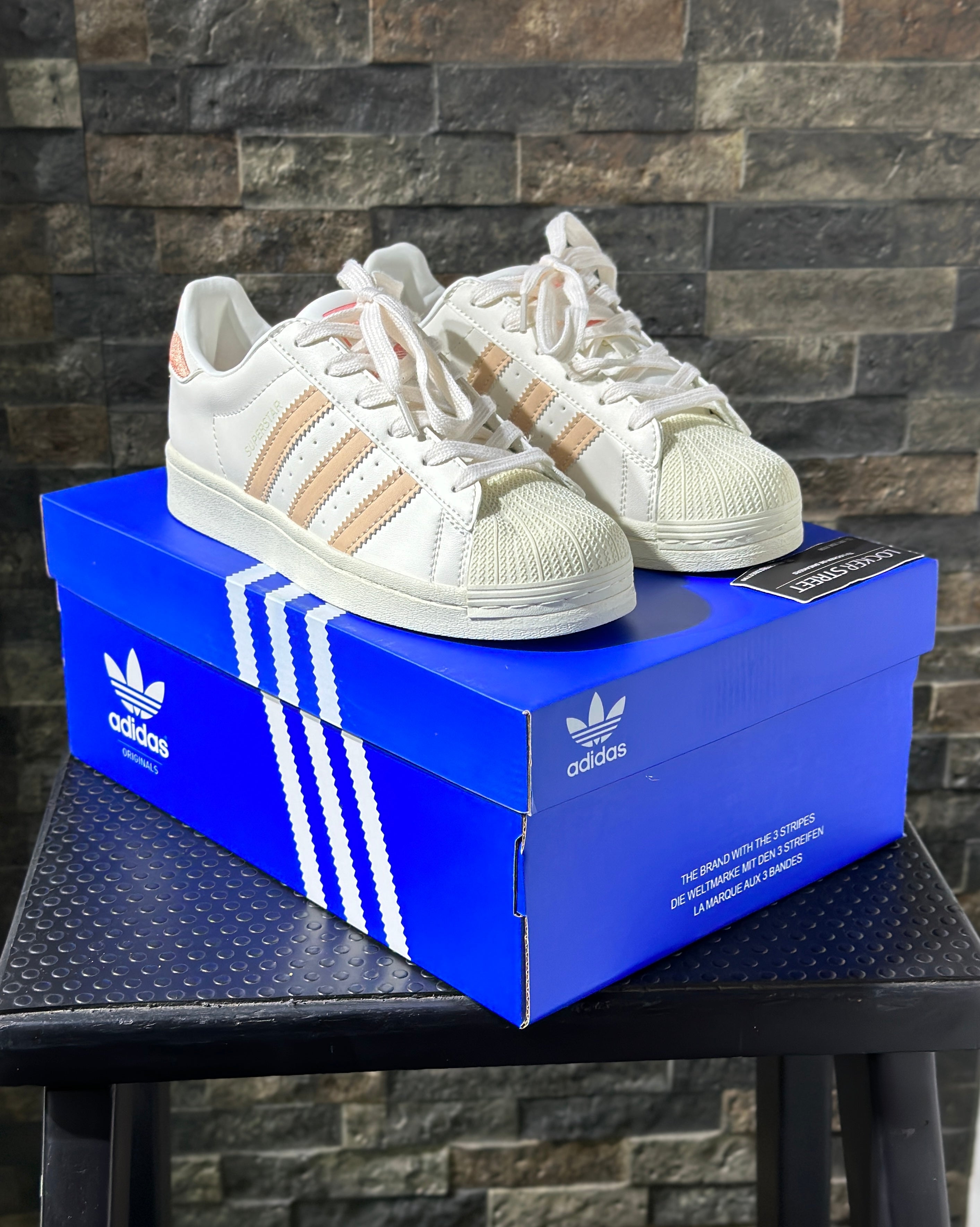 Donde encontrar adidas superstar online