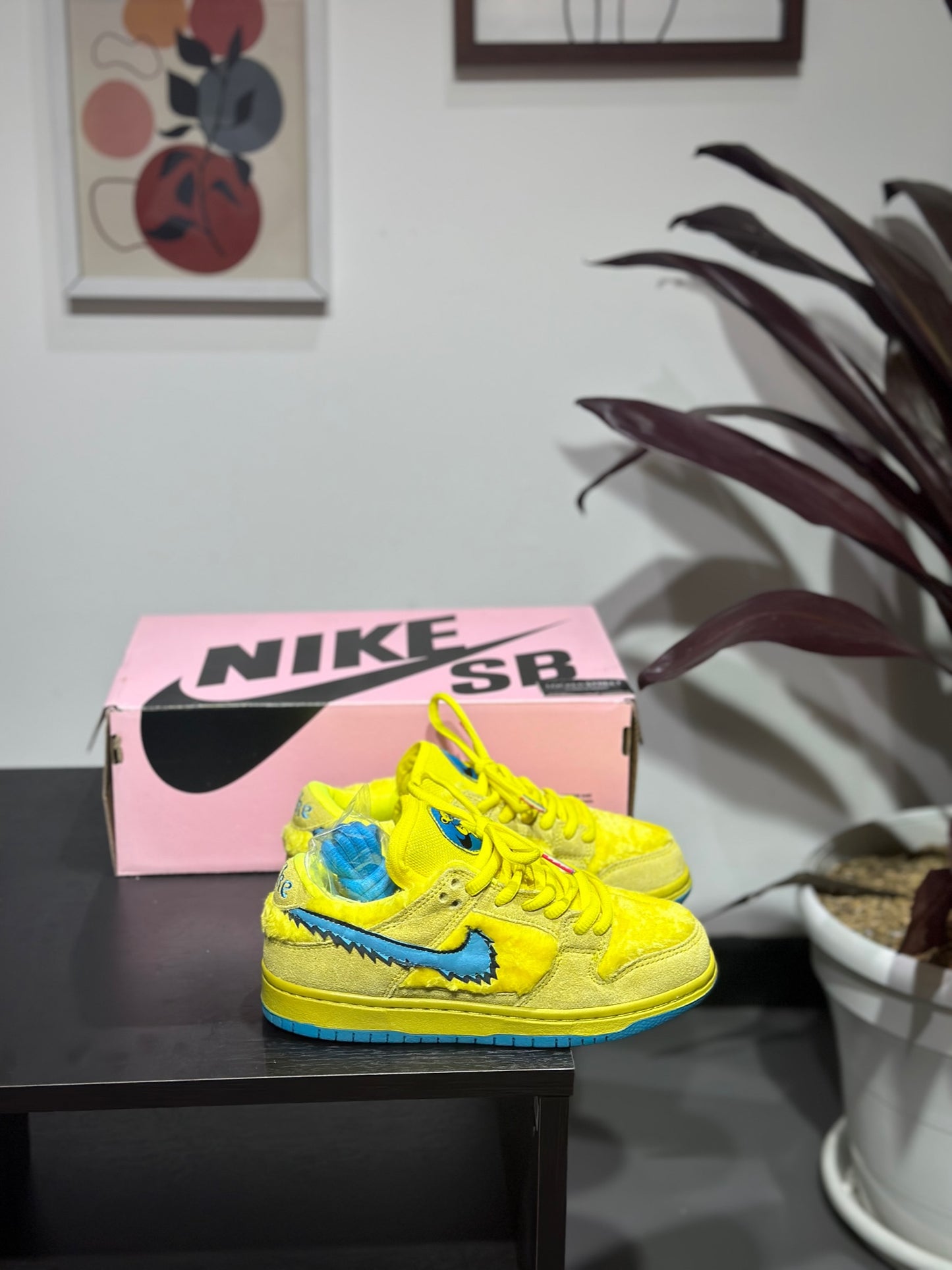 Nike SB Dunk Low Grateful Dead Bears Yellow