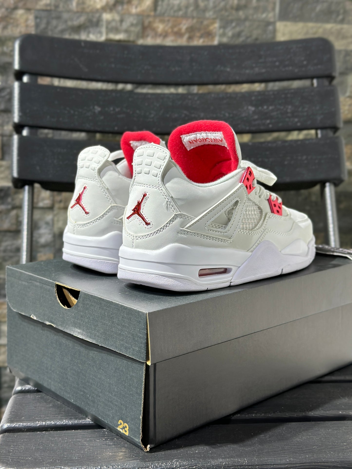 Air Jordan 4 Metallic Red