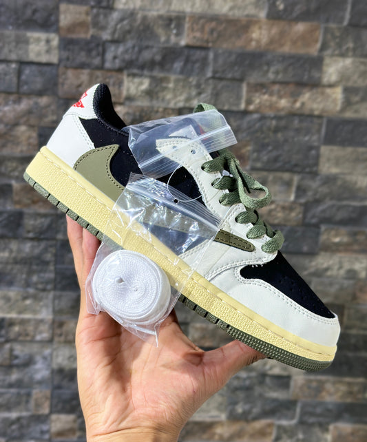 Travis Scott x Air Jordan 1 Low Olive