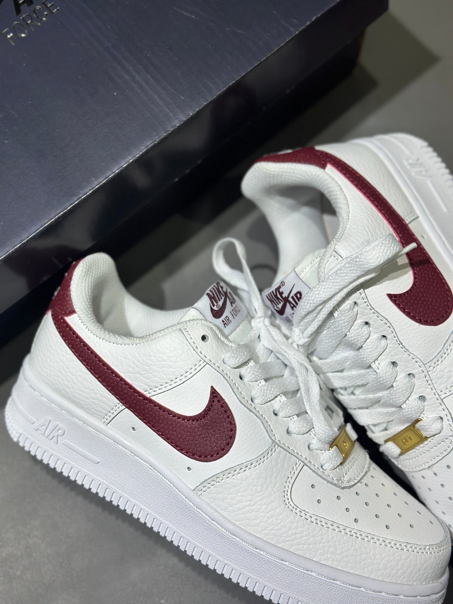 Nike Air Force 1